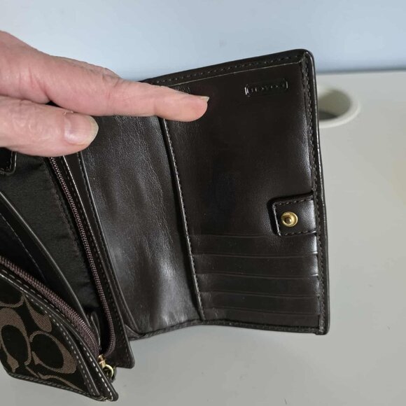 EUC Coach Signature Sateen Striped Leather Wallet - Picture 3 of 8